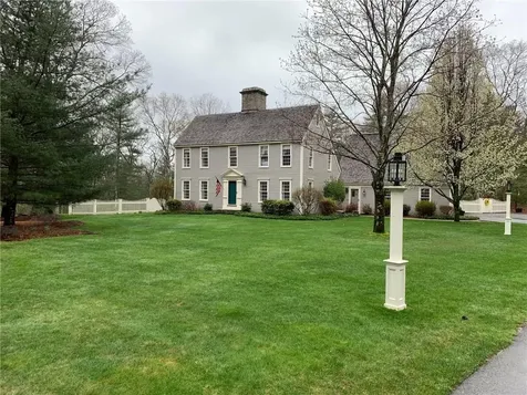 88 Woodsong Drive Scituate RI 02857