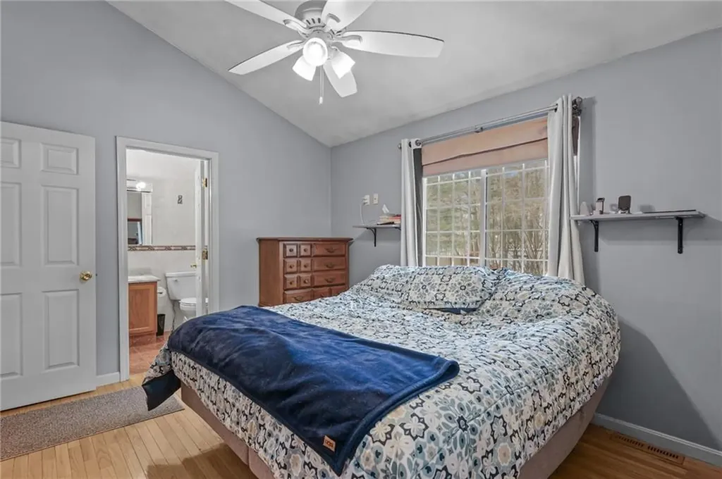 34 King Street Coventry RI 02816