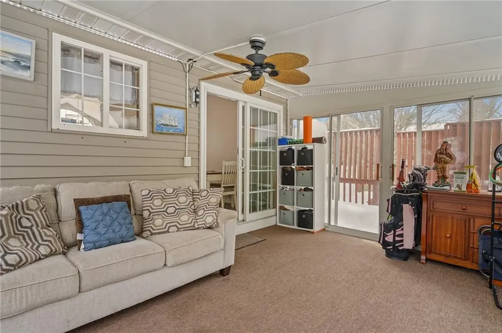 34 King Street Coventry RI 02816