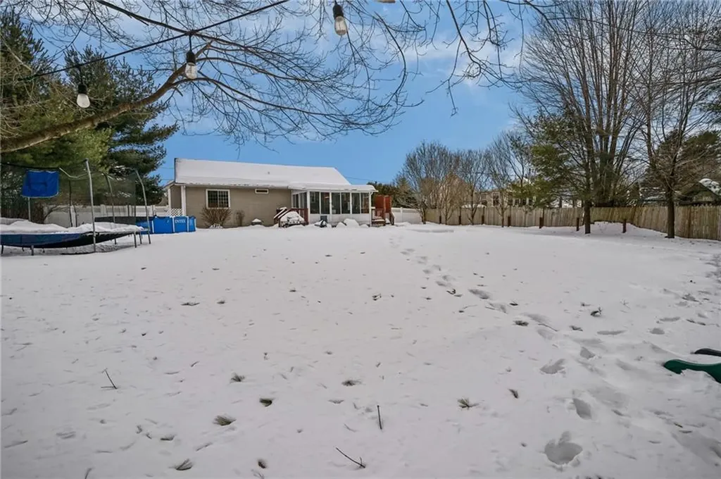 34 King Street Coventry RI 02816