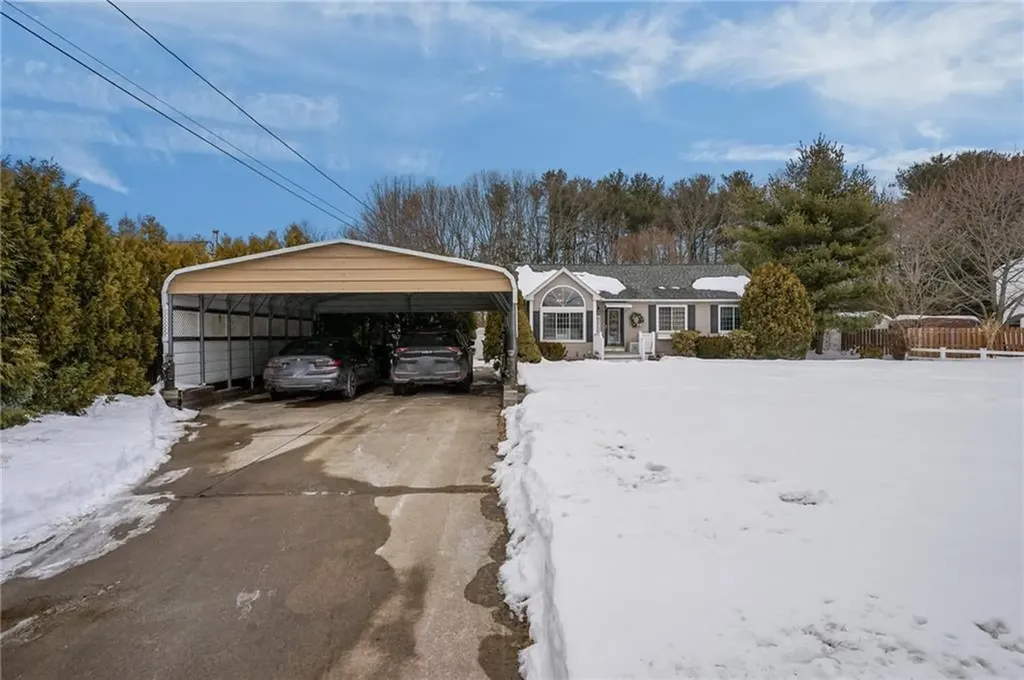 34 King Street Coventry RI 02816