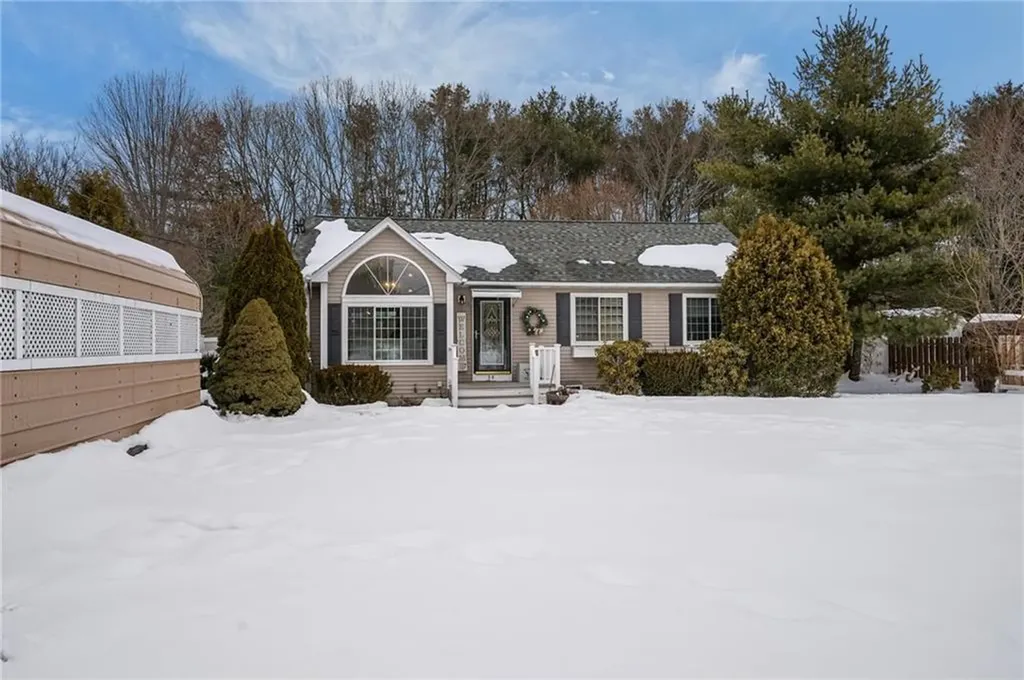 34 King Street Coventry RI 02816