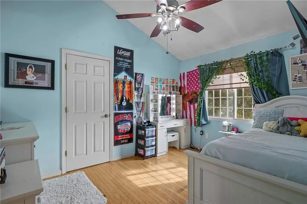 34 King Street Coventry RI 02816