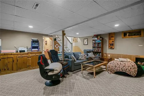 34 King Street Coventry RI 02816