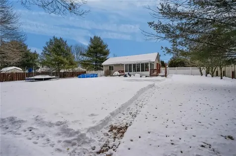 34 King Street Coventry RI 02816