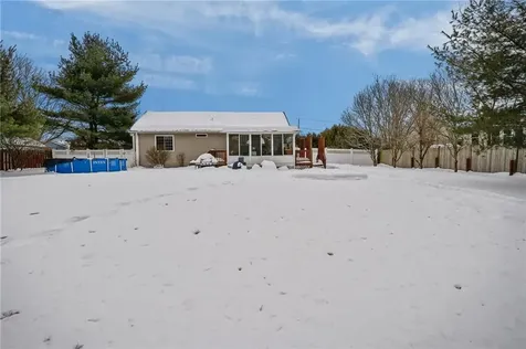 34 King Street Coventry RI 02816