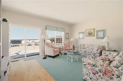 219 Rolling Hill Road Portsmouth RI 02871