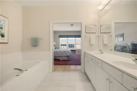 219 Rolling Hill Road Portsmouth RI 02871