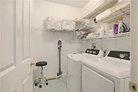 219 Rolling Hill Road Portsmouth RI 02871