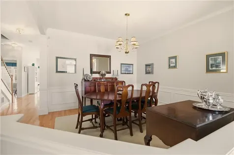 219 Rolling Hill Road Portsmouth RI 02871