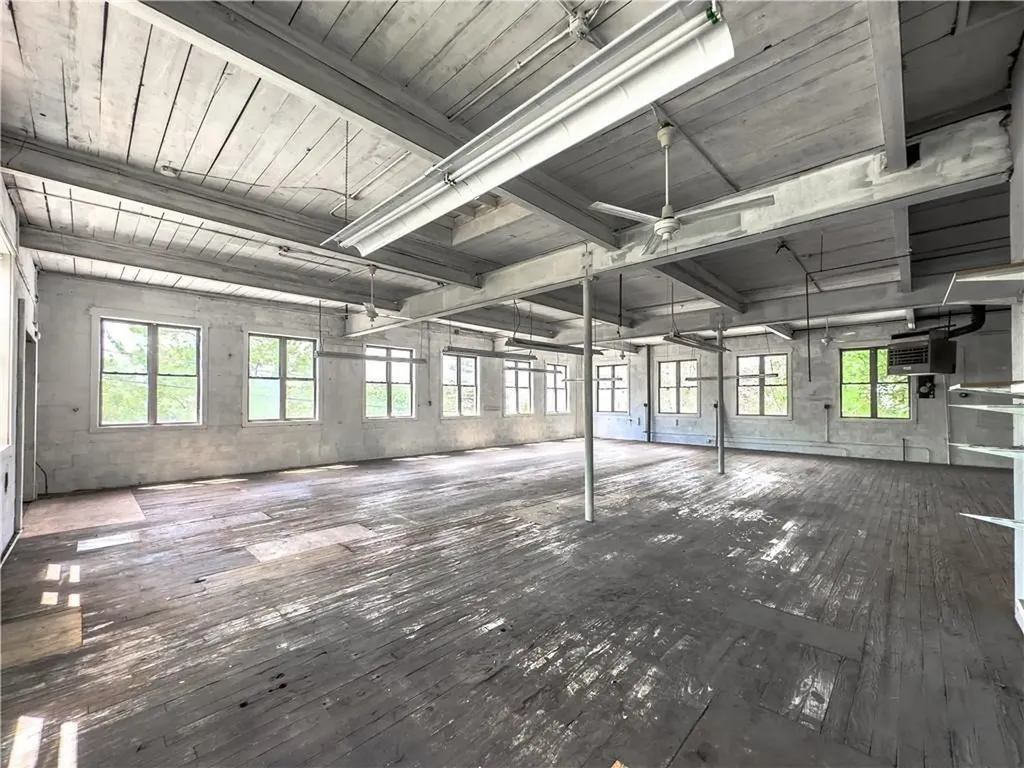 325 Illinois Street Central Falls RI 02863