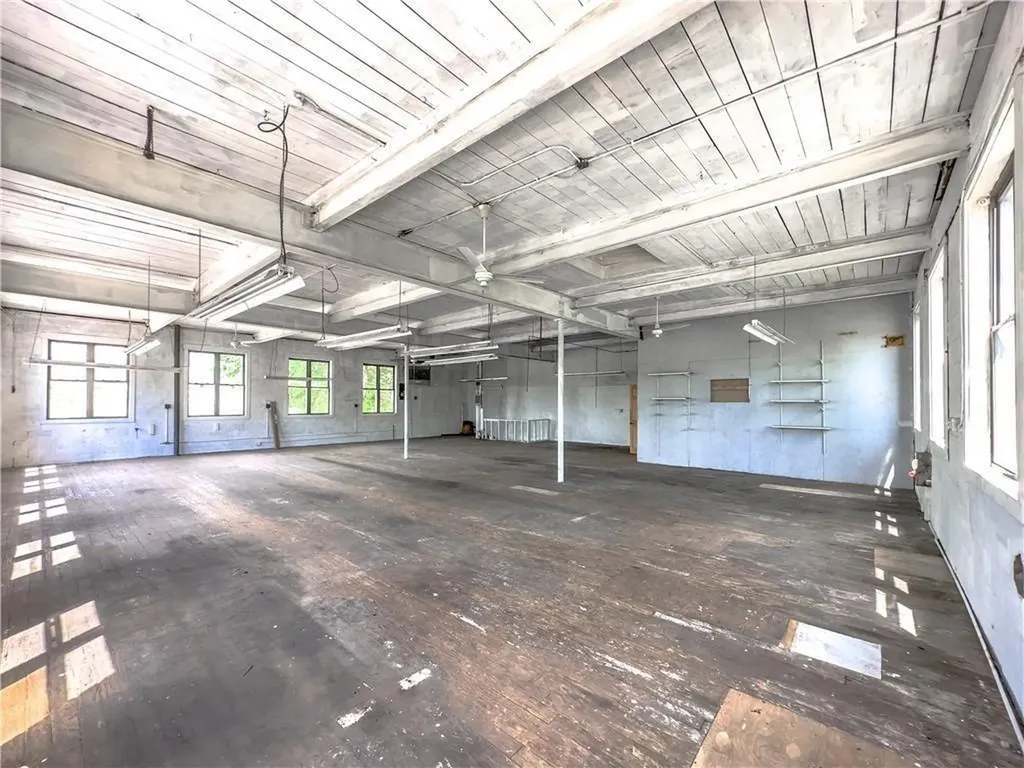325 Illinois Street Central Falls RI 02863