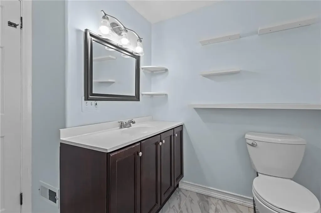 22 Phillips Avenue Warwick RI 02888