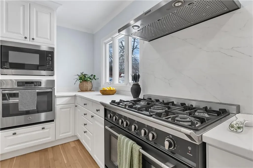 275 Meshanticut Valley Parkway Cranston RI 02920