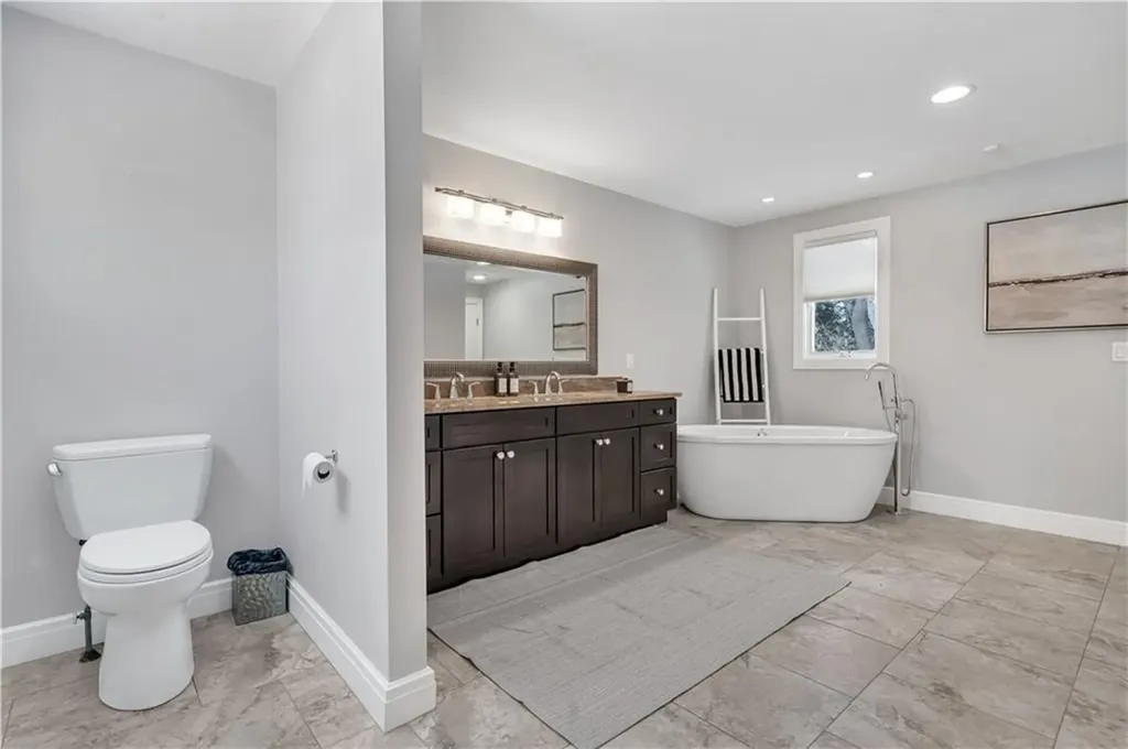 275 Meshanticut Valley Parkway Cranston RI 02920