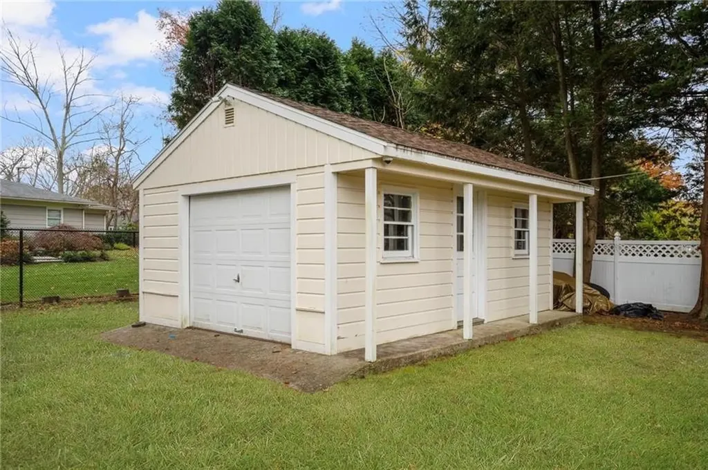 275 Meshanticut Valley Parkway Cranston RI 02920