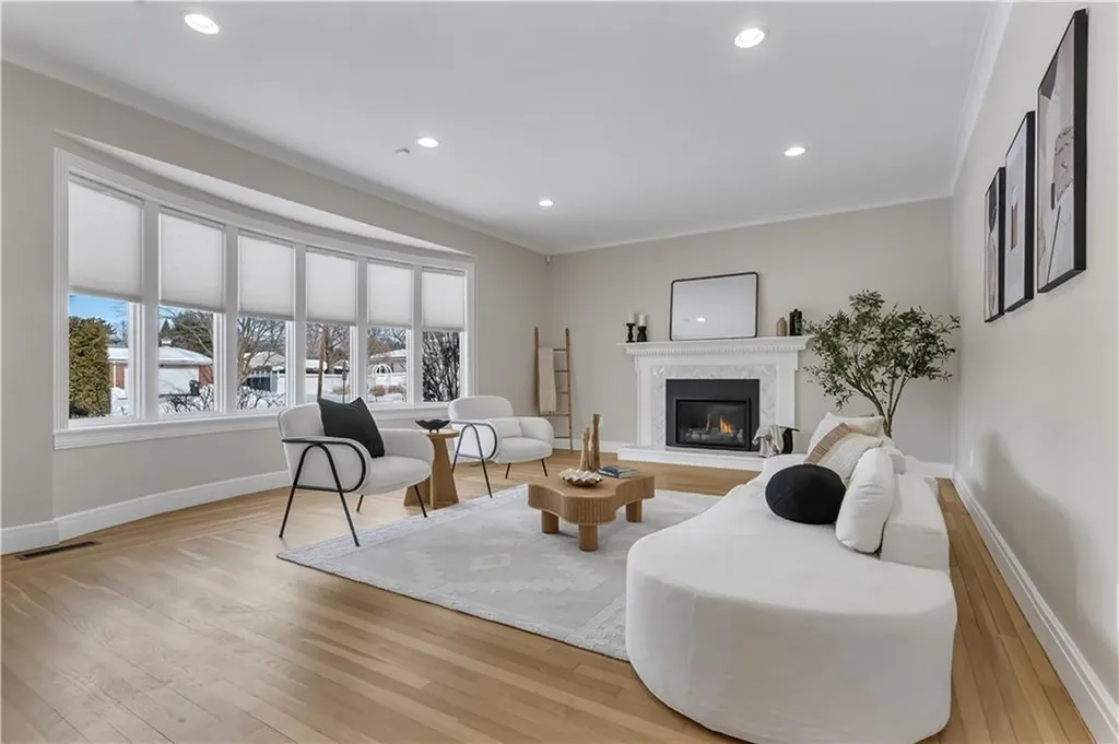 275 Meshanticut Valley Parkway Cranston RI 02920