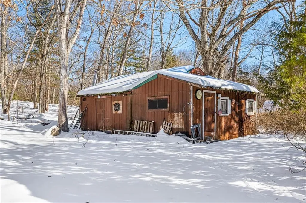 155 Stillwater Road Smithfield RI 02917