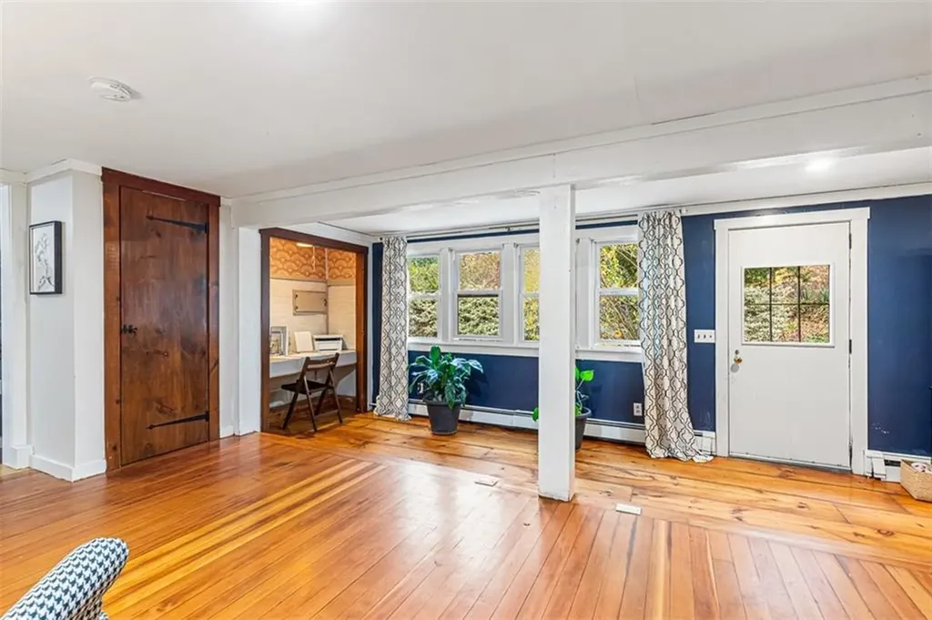 155 Stillwater Road Smithfield RI 02917