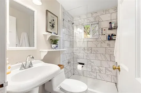 155 Stillwater Road Smithfield RI 02917