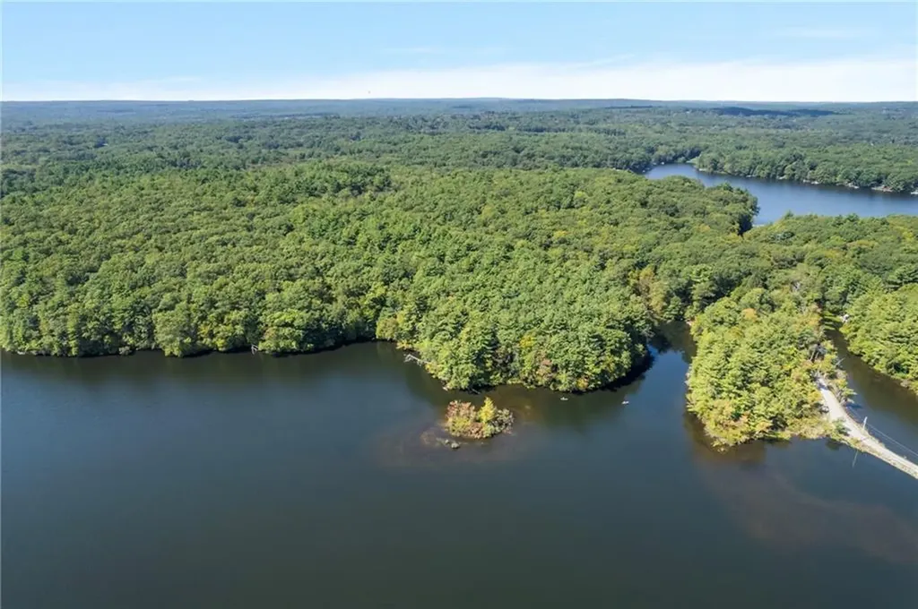 93 Aldrich Road Glocester RI 02859