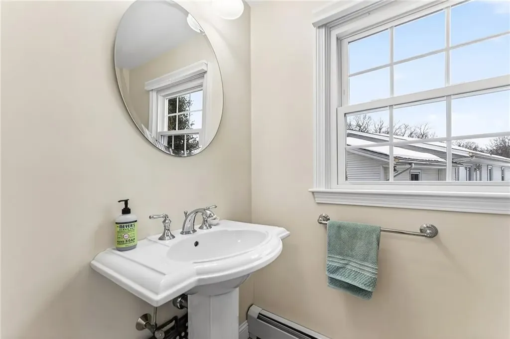 217 Belvedere Drive Cranston RI 02920