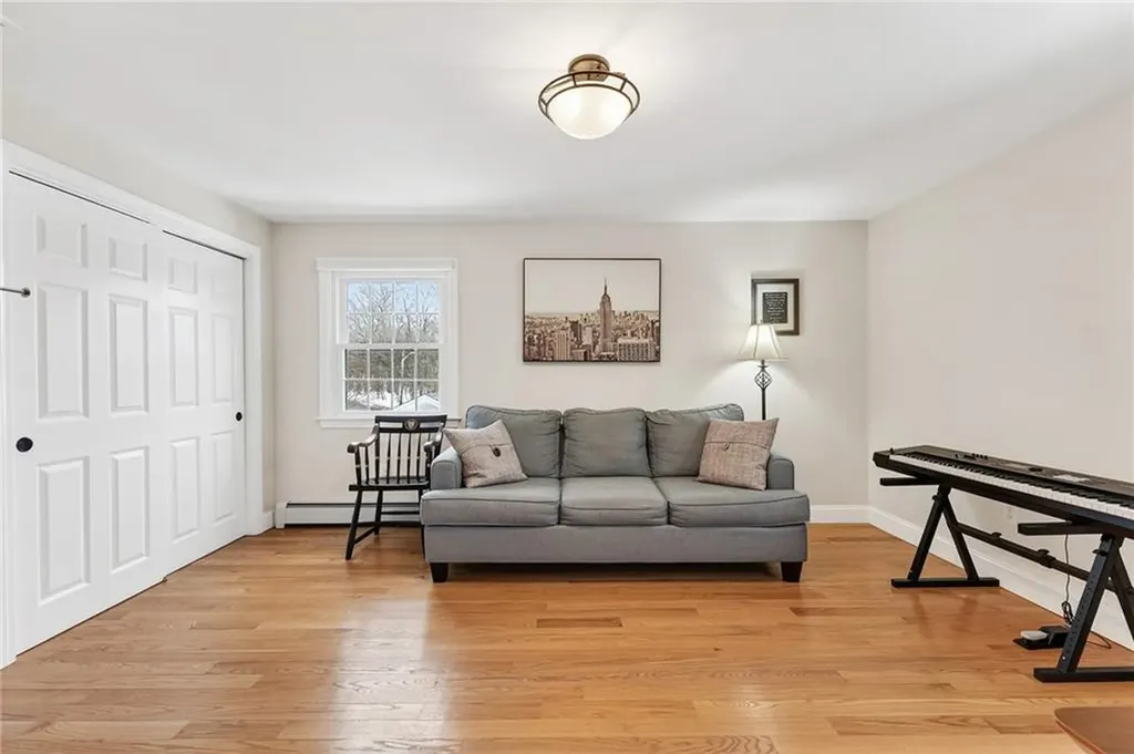 217 Belvedere Drive Cranston RI 02920