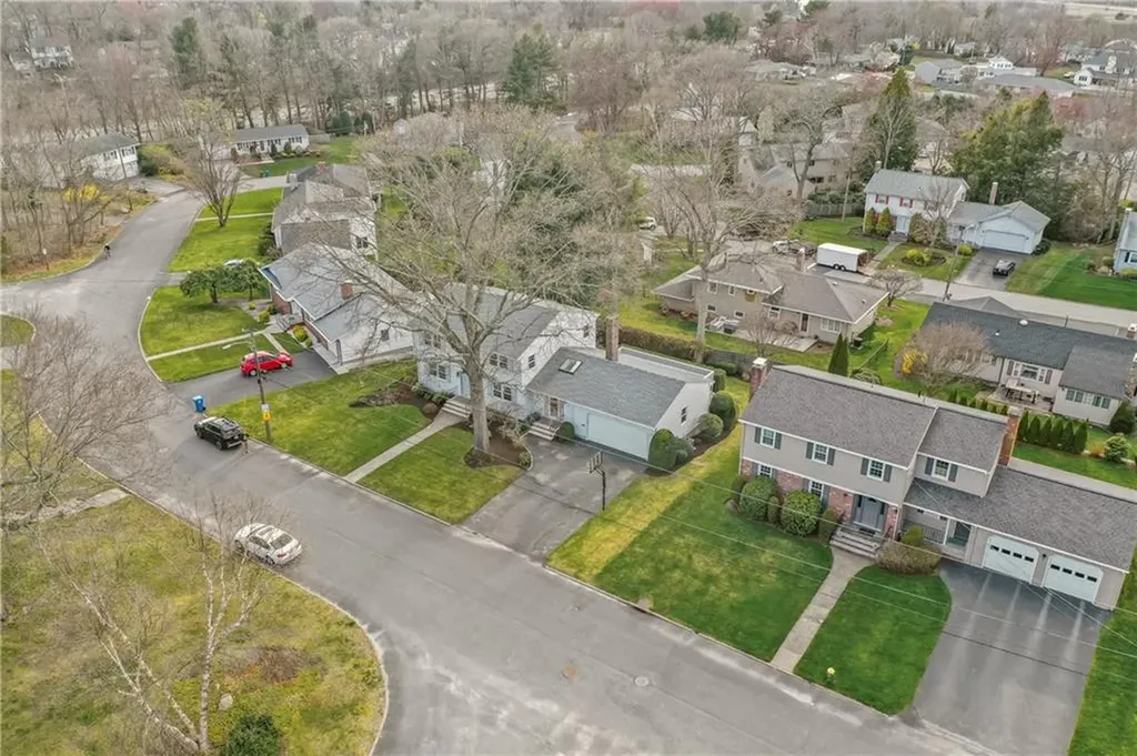 217 Belvedere Drive Cranston RI 02920