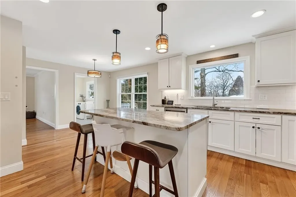 217 Belvedere Drive Cranston RI 02920