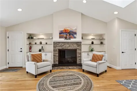 217 Belvedere Drive Cranston RI 02920