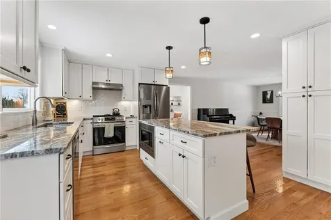 217 Belvedere Drive Cranston RI 02920