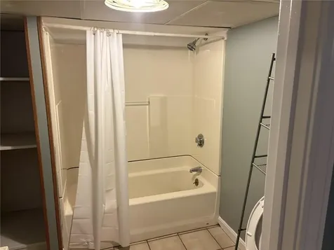 610 Killingly Street Johnston RI 02919