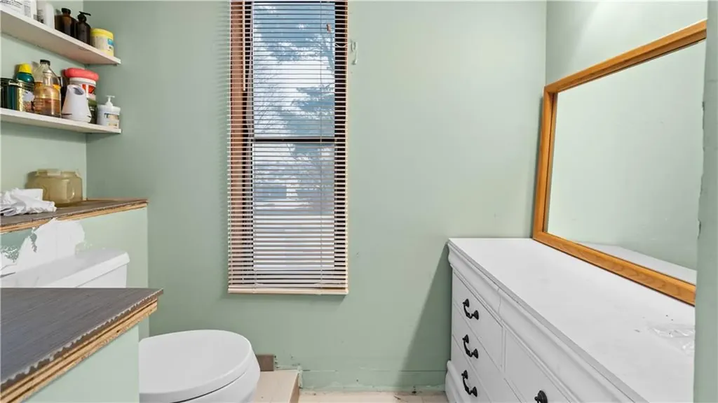 29 Jenks Avenue Central Falls RI 02863