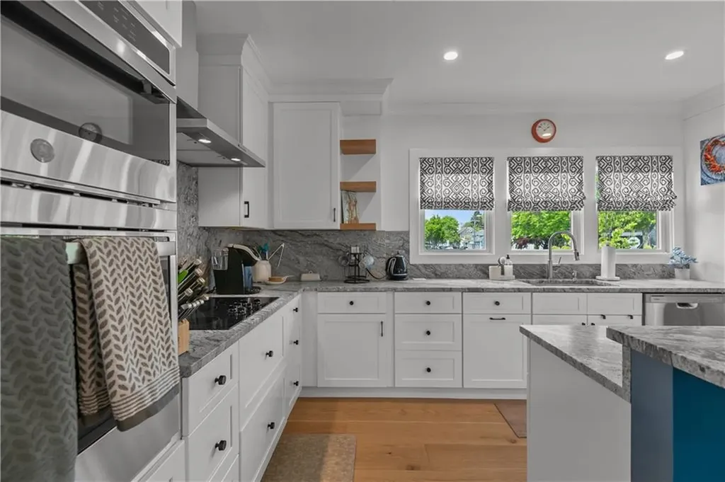 109 Carroll Avenue Newport RI 02840