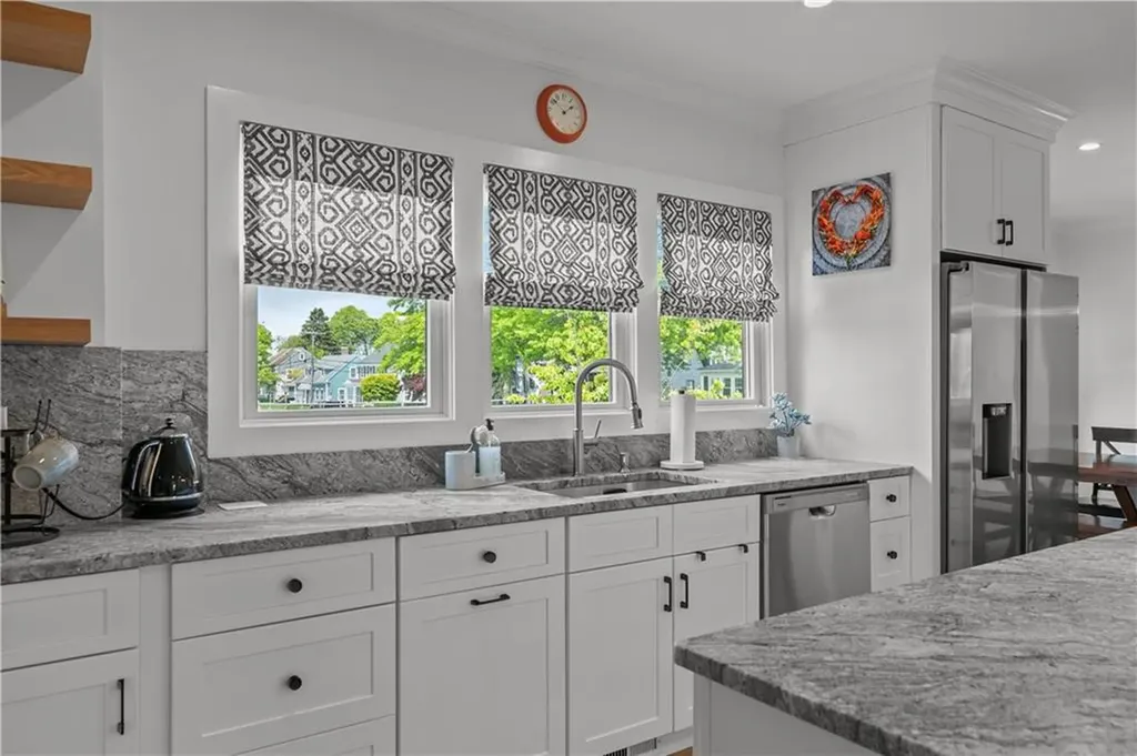 109 Carroll Avenue Newport RI 02840