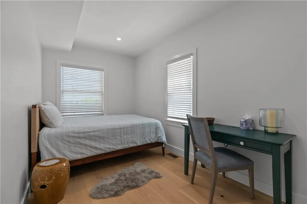 109 Carroll Avenue Newport RI 02840