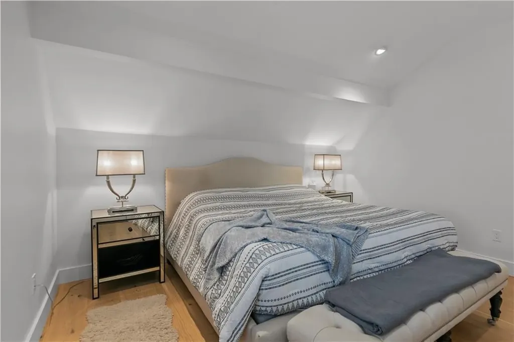 109 Carroll Avenue Newport RI 02840