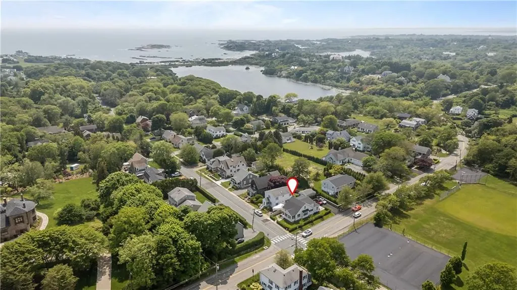 109 Carroll Avenue Newport RI 02840