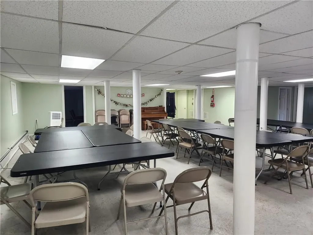 251 Magnolia Street Cranston RI 02910