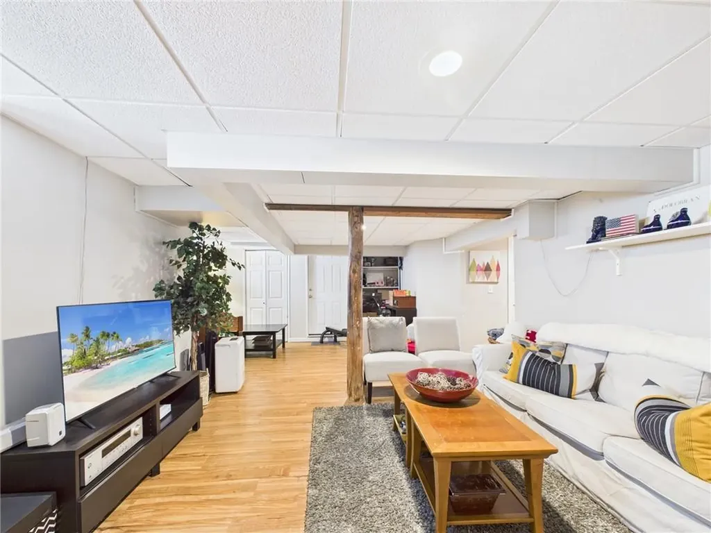 28 Spruce Street Westerly RI 02891