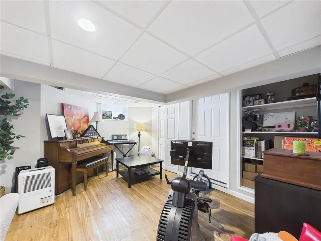 28 Spruce Street Westerly RI 02891