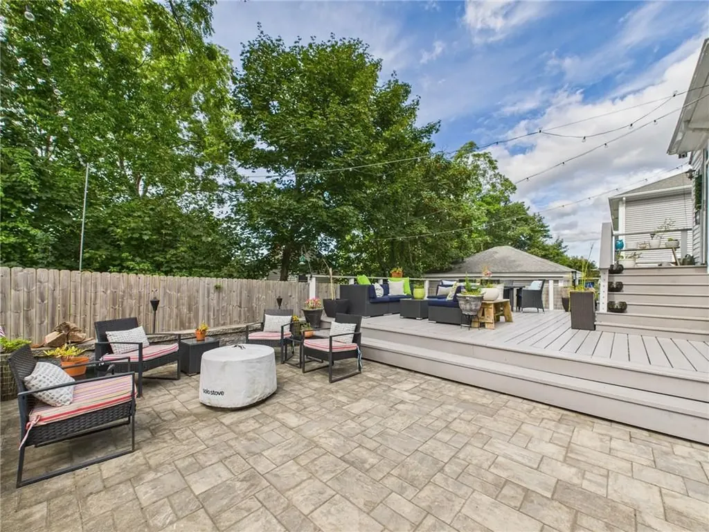 28 Spruce Street Westerly RI 02891