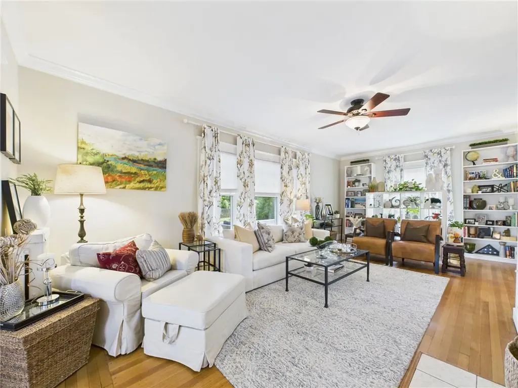 28 Spruce Street Westerly RI 02891