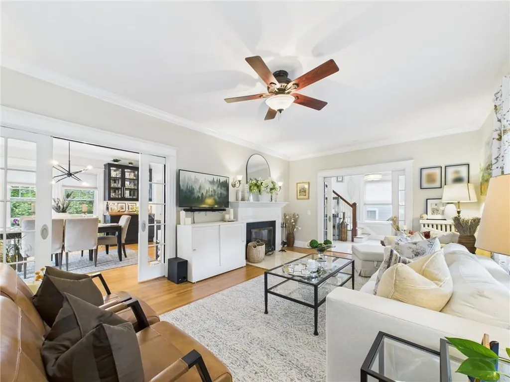 28 Spruce Street Westerly RI 02891