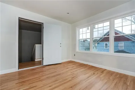 14 Burnside Street Providence RI 02905