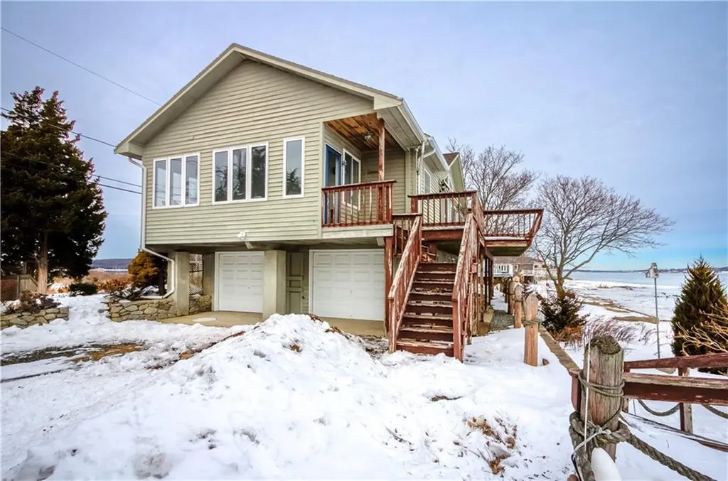 1309 Anthony Road Portsmouth RI 02871