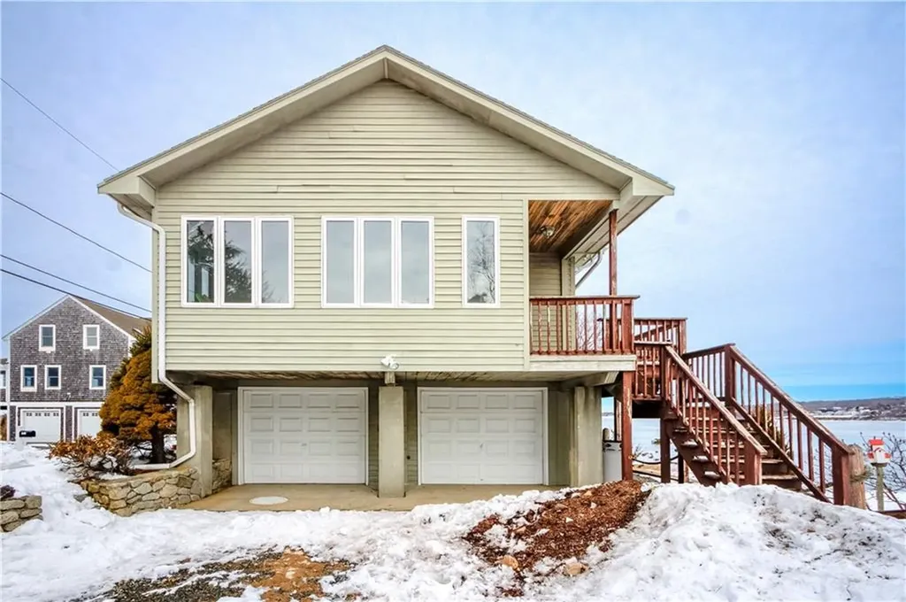 1309 Anthony Road Portsmouth RI 02871