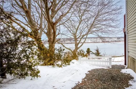 1309 Anthony Road Portsmouth RI 02871