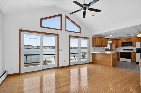 1309 Anthony Road Portsmouth RI 02871