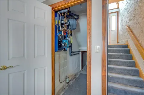 1309 Anthony Road Portsmouth RI 02871